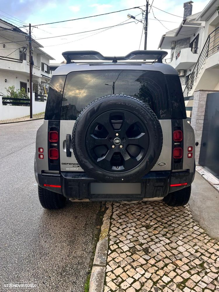 Land Rover Defender 110 D240 - 1