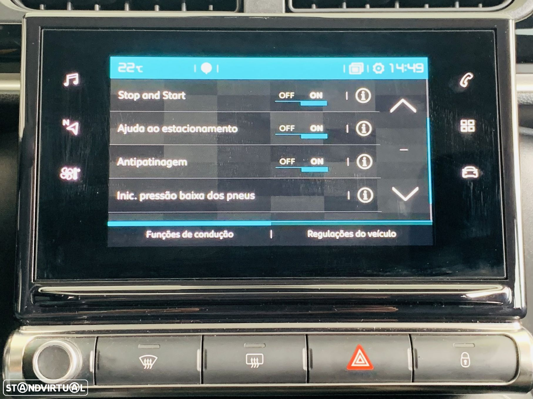 Citroën C3 1.2 PureTech Shine - 21