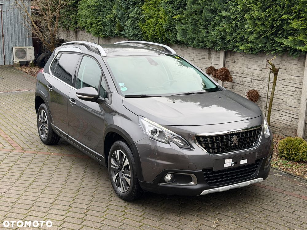 Peugeot 2008 PureTech 110 GPF Stop&Start EAT6 Allure - 4