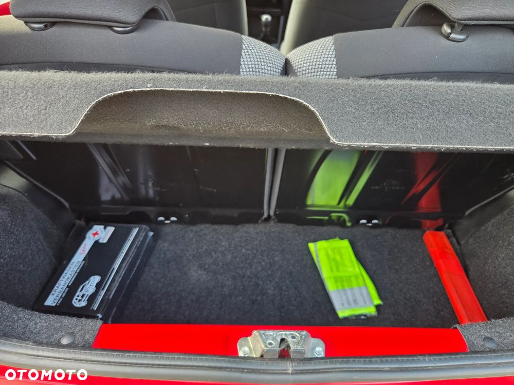 Toyota Aygo CoolRed - 22