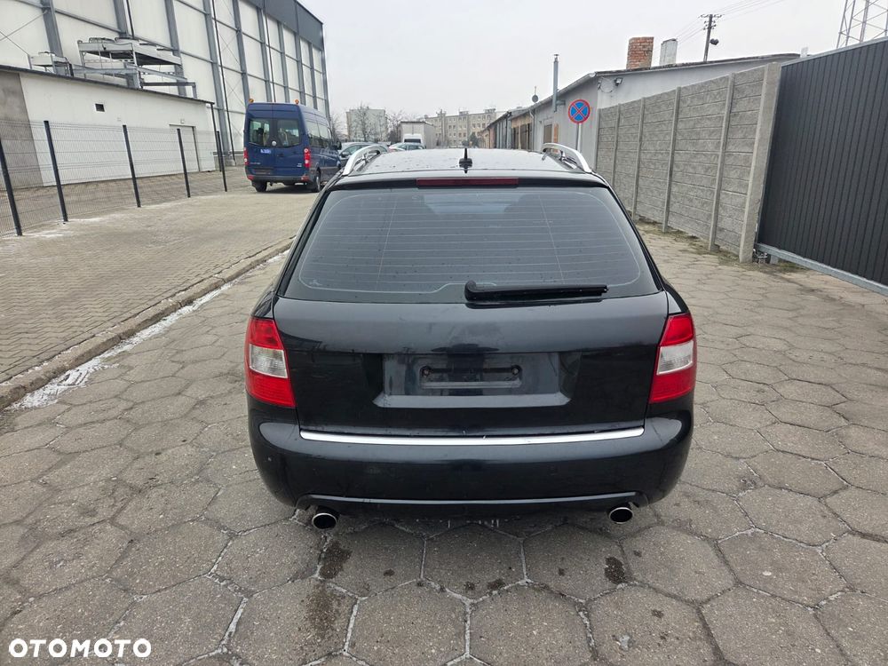 Audi S4 Avant Standard - 8