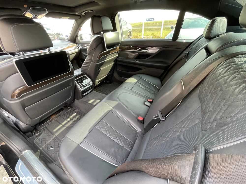 BMW Seria 7 - 6