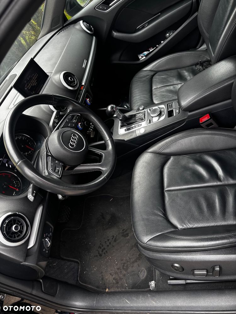 Audi A3 Limousine 2.0 TFSI quattro S tronic design - 6
