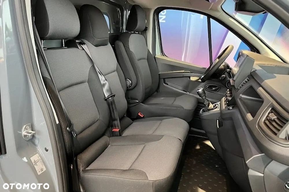 Renault Trafic dCi L2H1 Extra 2.0 130KM - 9