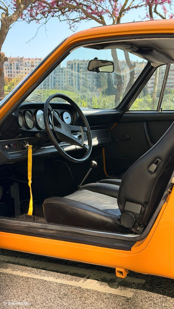 Porsche 911 Série F - 26