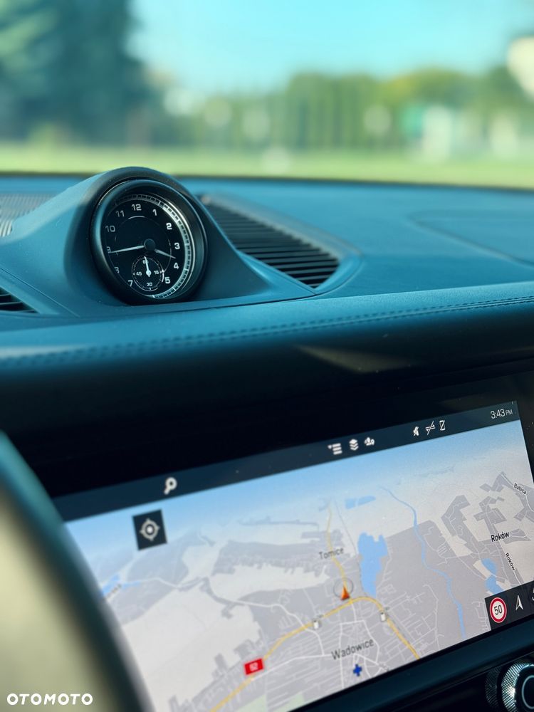 Porsche Macan Standard - 18