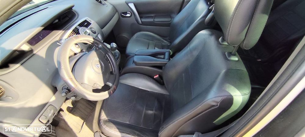 Renault Scénic 1.5 dCi Dynamique - 12