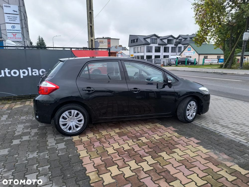 Toyota Auris 1.6 Sprint - 2