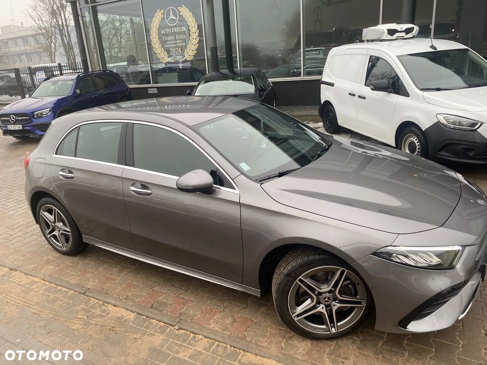 Mercedes-Benz Klasa A 250 e PHEV AMG Line 8G-DCT - 3