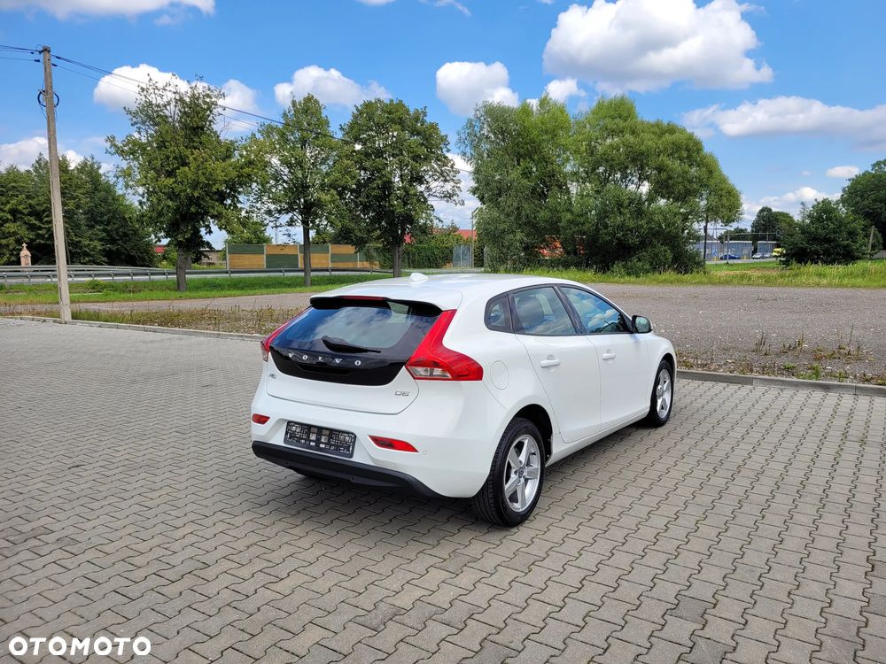 Volvo V40 - 13