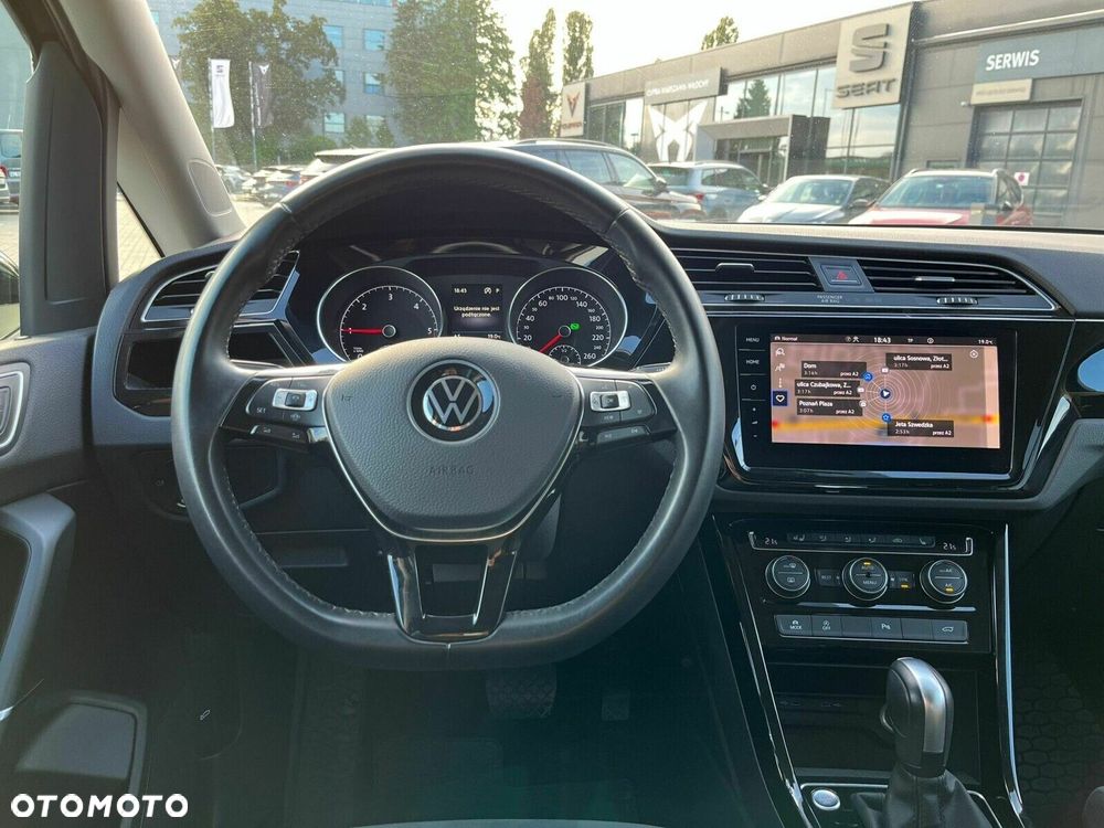 Volkswagen Touran 2.0 TDI BMT Highline DSG - 15