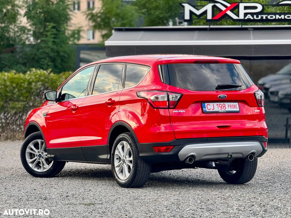 Ford Kuga 1.5 EcoBoost 2WD Trend - 4