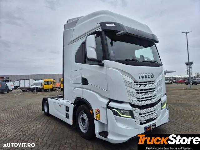 Iveco S-WAY - 2