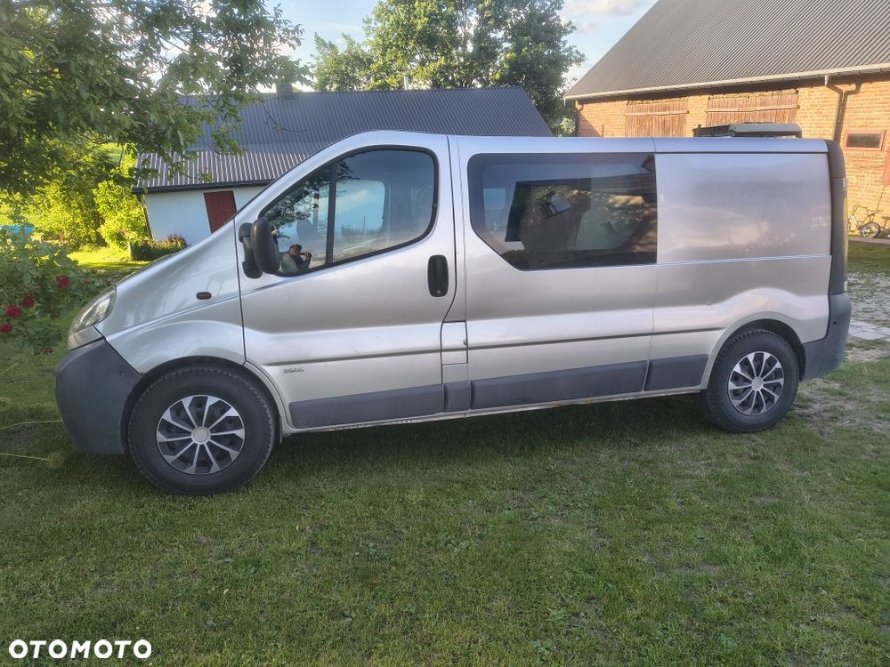 Opel Vivaro - 2