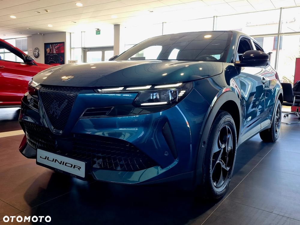 Alfa Romeo Junior 1.2 mHEV Ibrida eDCT - 2