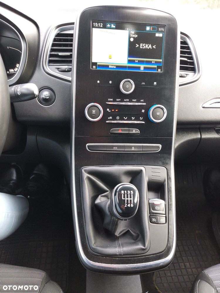 Renault Grand Scenic - 4