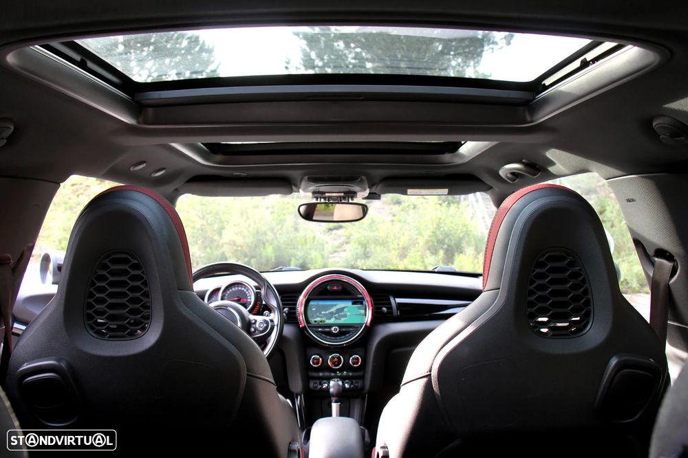 MINI 3 Portas John Cooper Works Auto Desportiva - 13