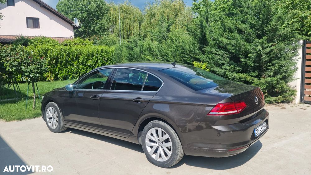 Volkswagen Passat - 7