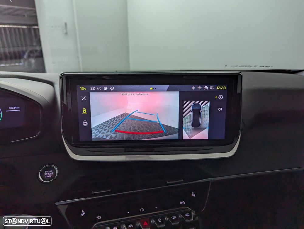 Peugeot e-2008 GT - 23