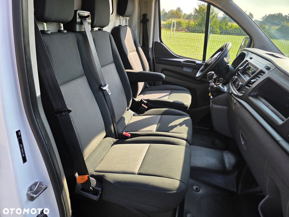 Ford Transit Custom - 16