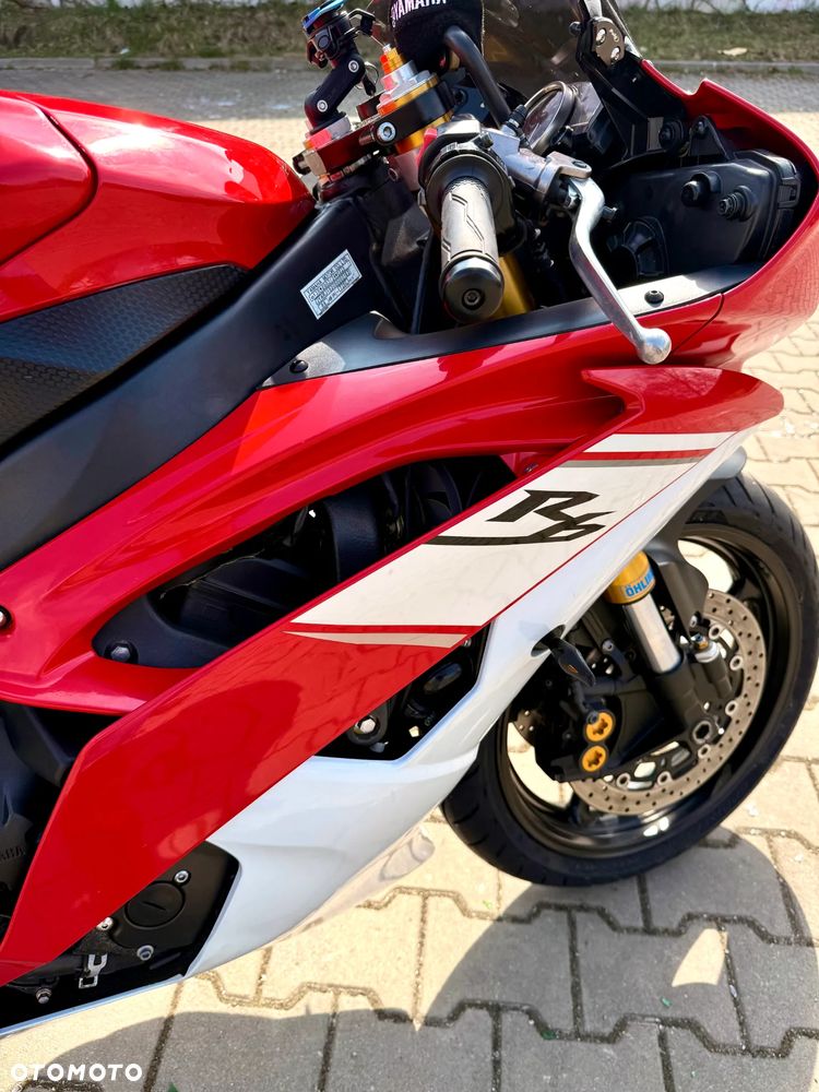 Yamaha R6 - 24