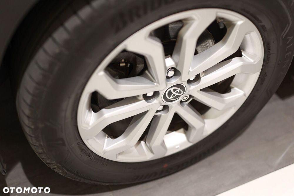 Toyota Corolla Cross - 38