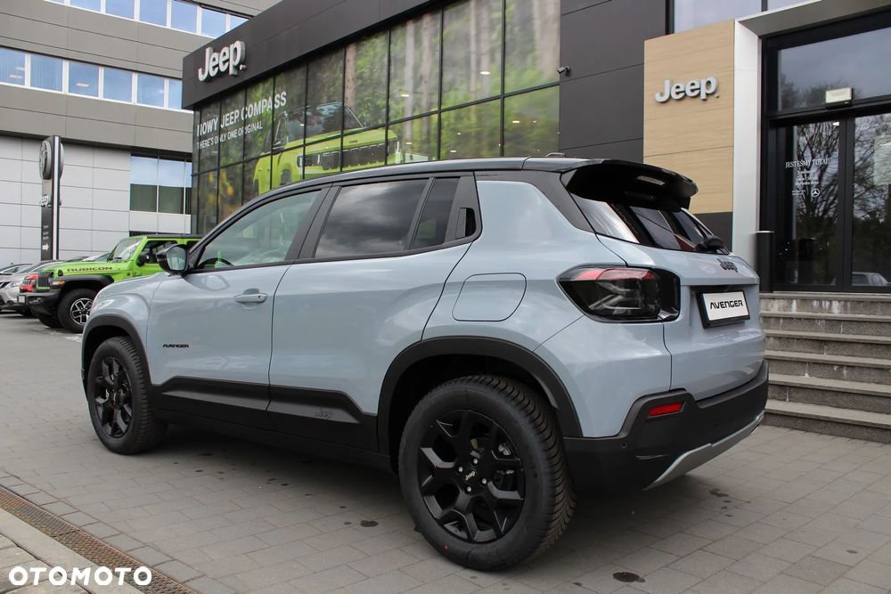 Jeep Avenger 1.2 T3 mHEV Black Edition FWD eDCT6 - 14