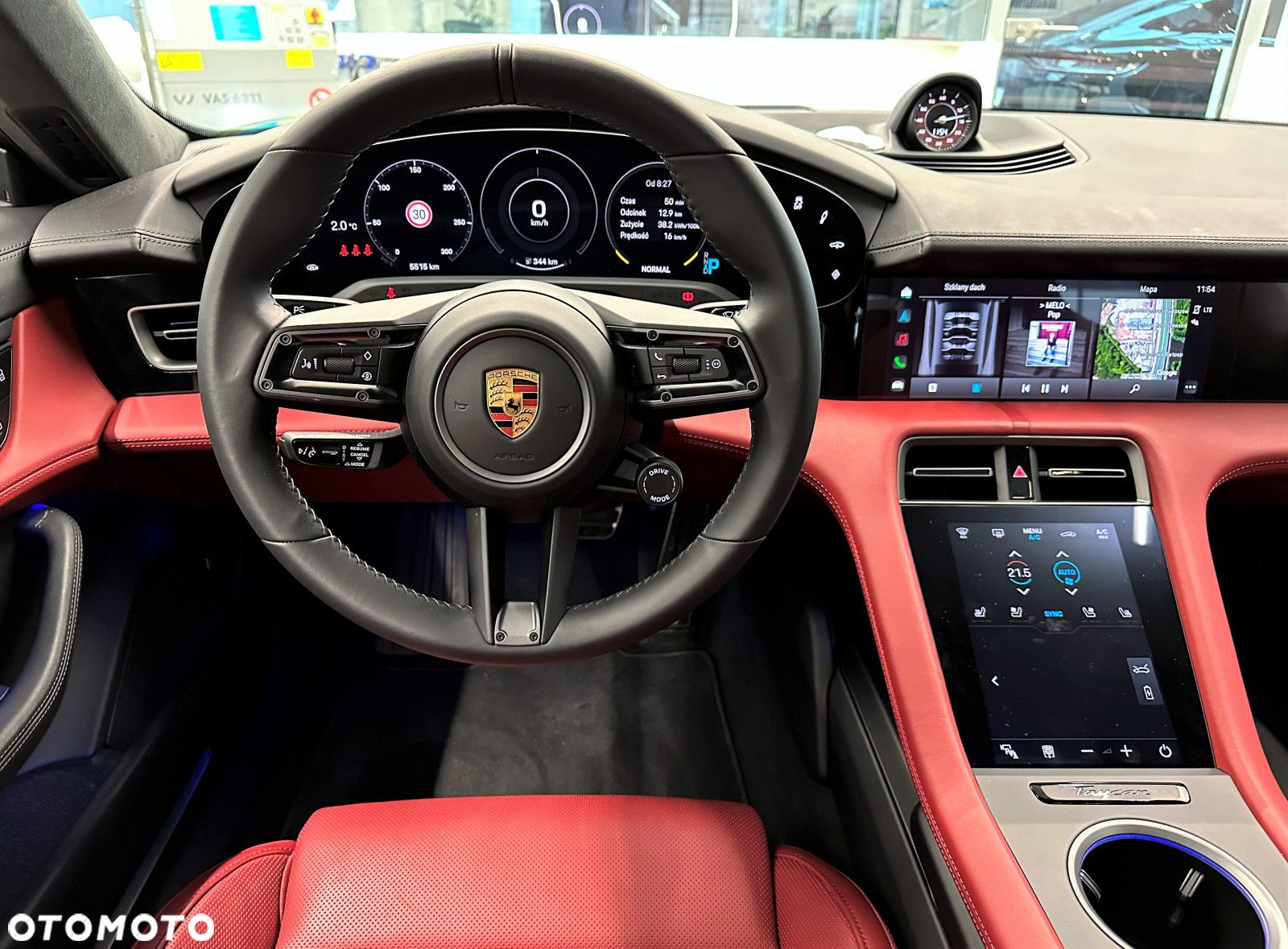 Porsche Taycan - 16