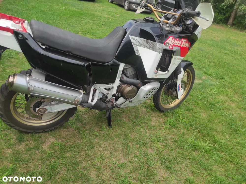 Honda XRV - 4