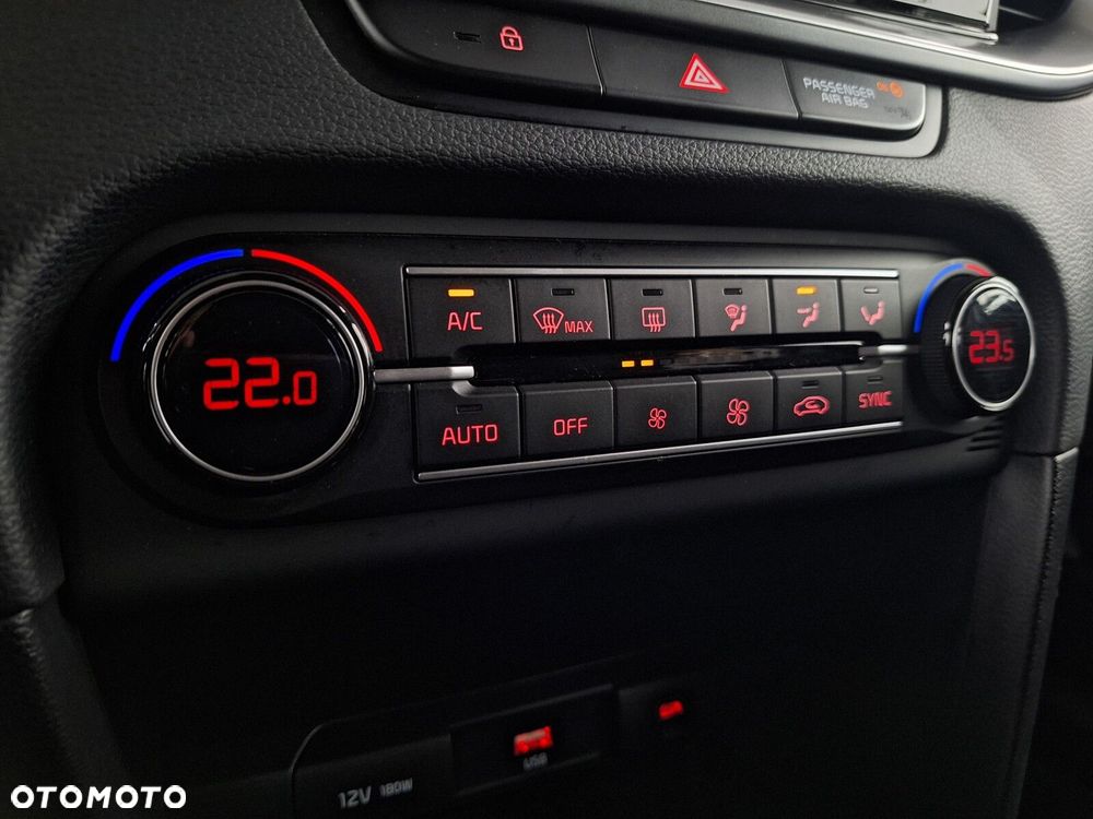 Kia Ceed 1.5 T-GDI M DCT - 30