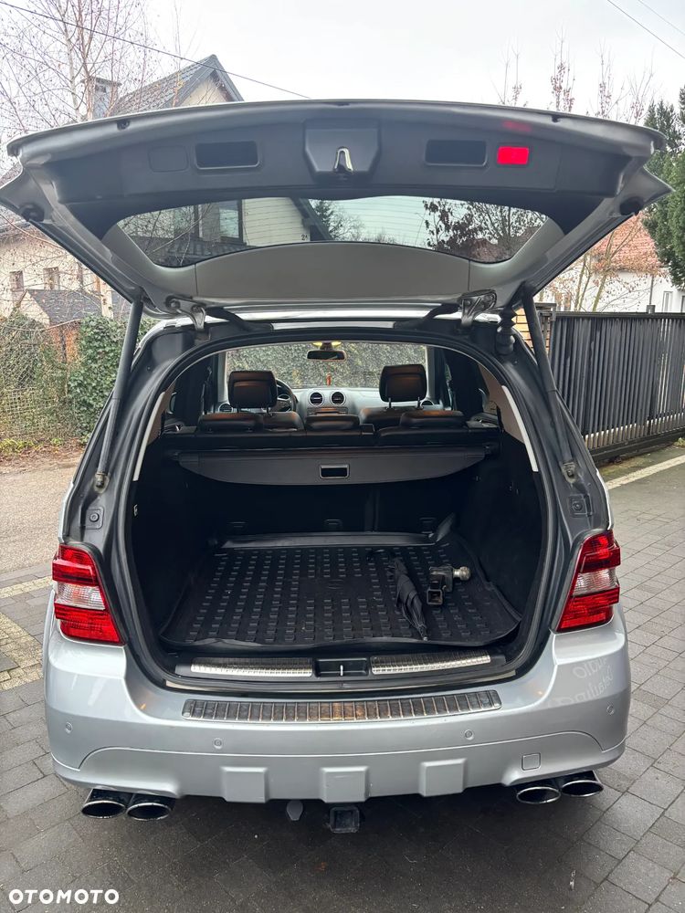 Mercedes-Benz ML 63 AMG 4-Matic - 5