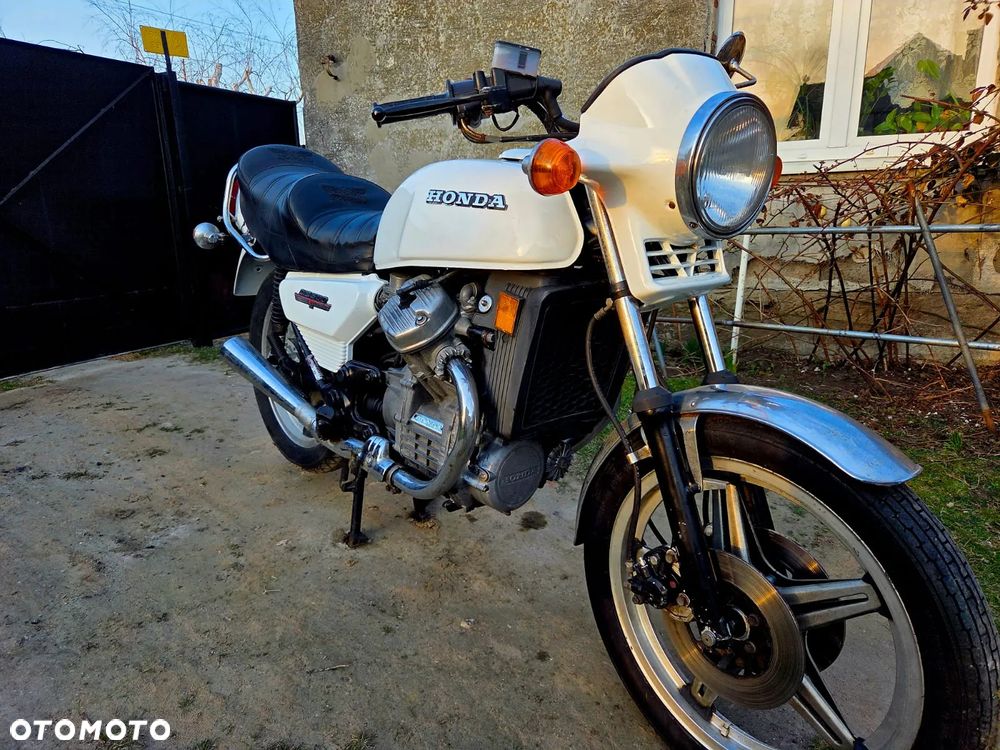 Honda CX - 3