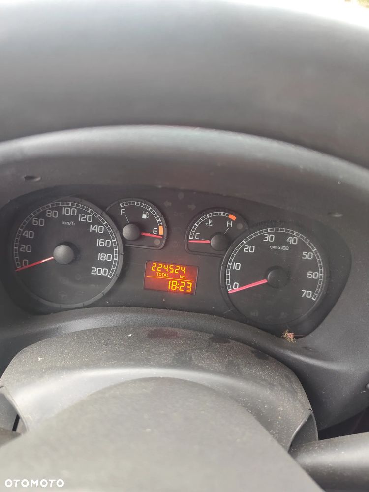 Fiat Doblo - 13