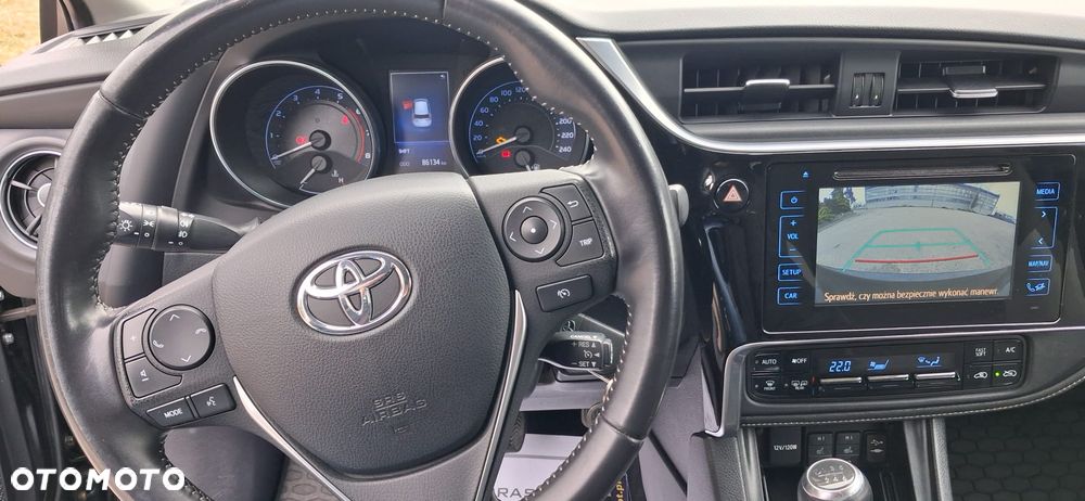 Toyota Auris 1.2 T Prestige - 8