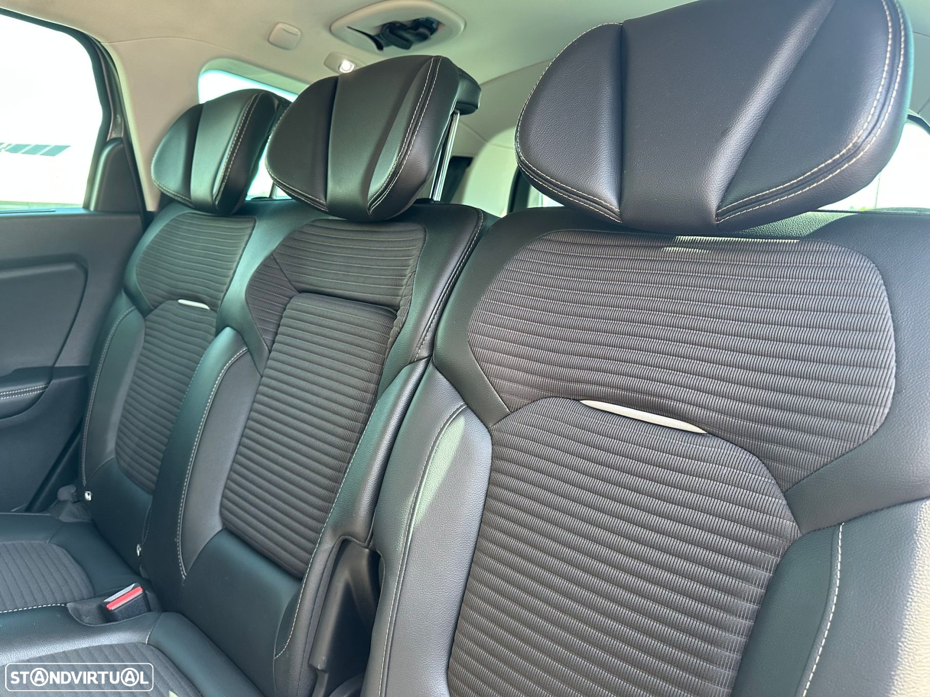 Renault Grand Scénic 1.5 dCi Bose Edition EDC SS - 29