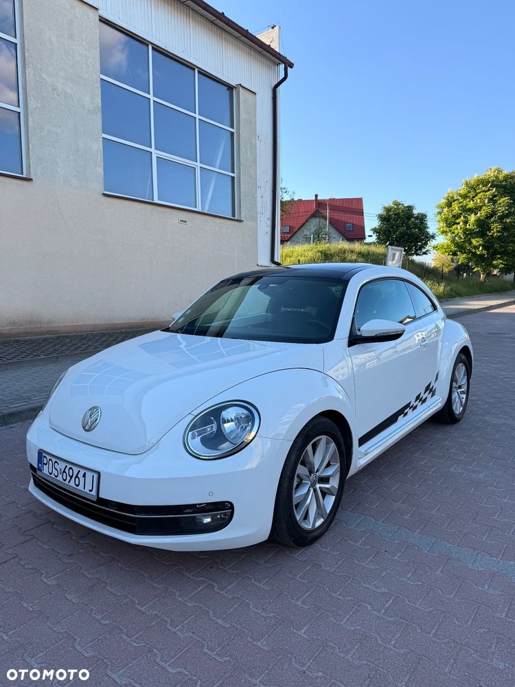 Volkswagen New Beetle - 1