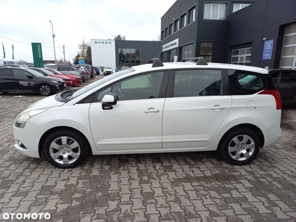 Peugeot 5008 155 THP Premium - 8