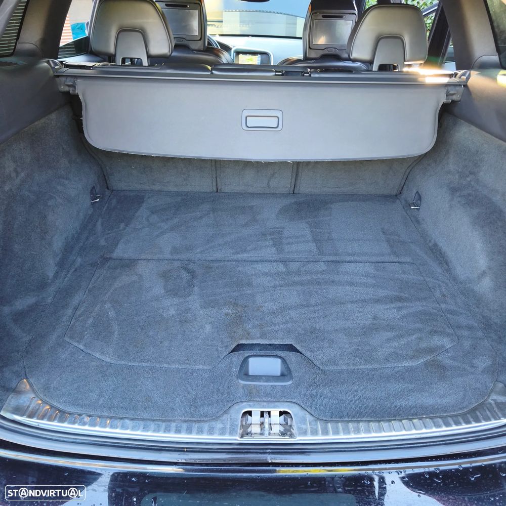 Volvo XC 60 2.0 D4 R-Design Summum - 18