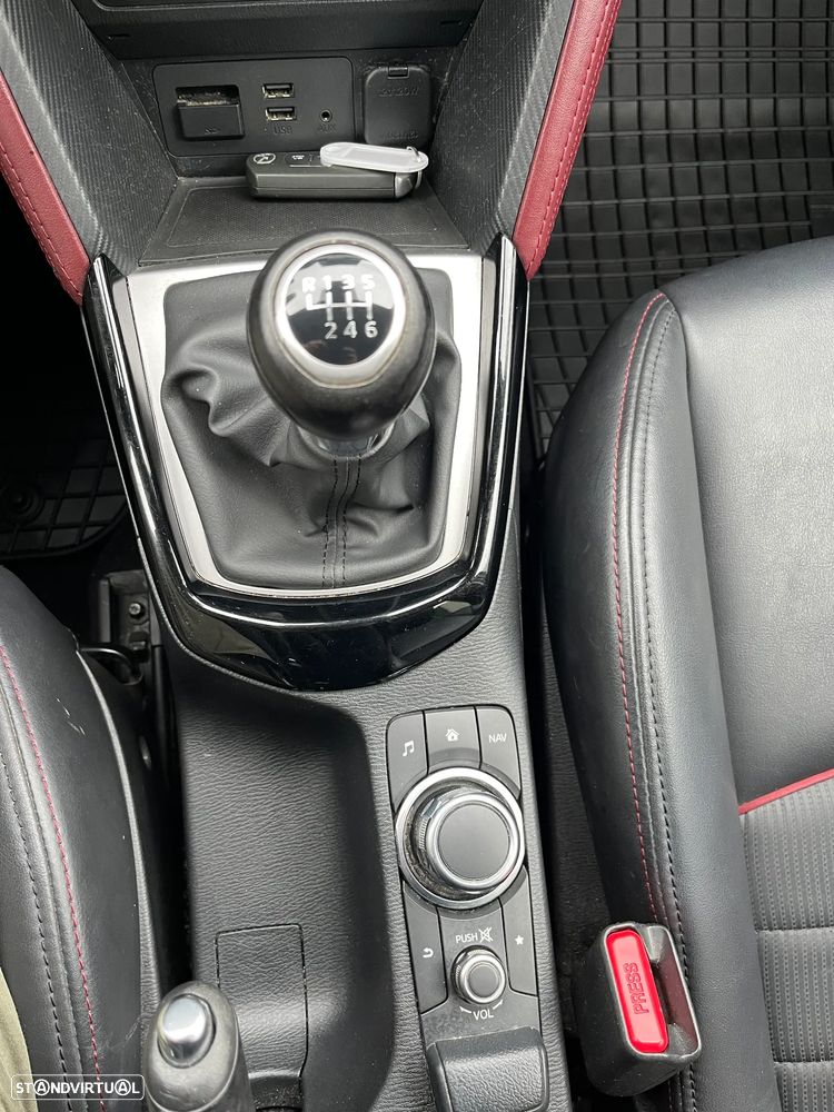 Mazda CX-3 1.5 Sky.Excellence Navi - 18