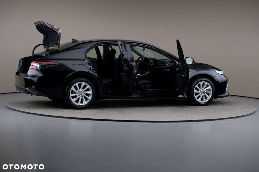 Toyota Camry 2.5 Hybrid Comfort CVT - 6