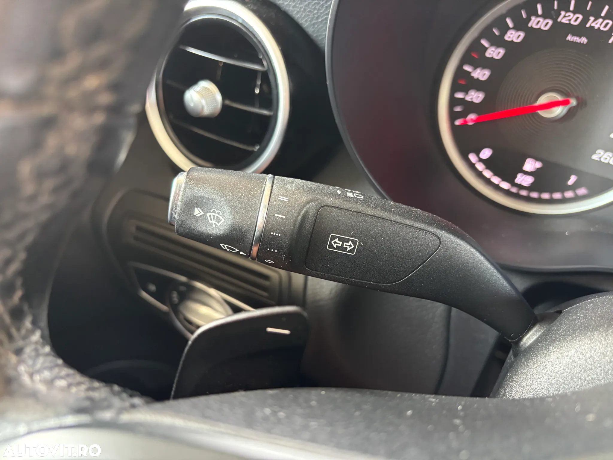 Mercedes-Benz C 180 T-Modell Aut. - 25