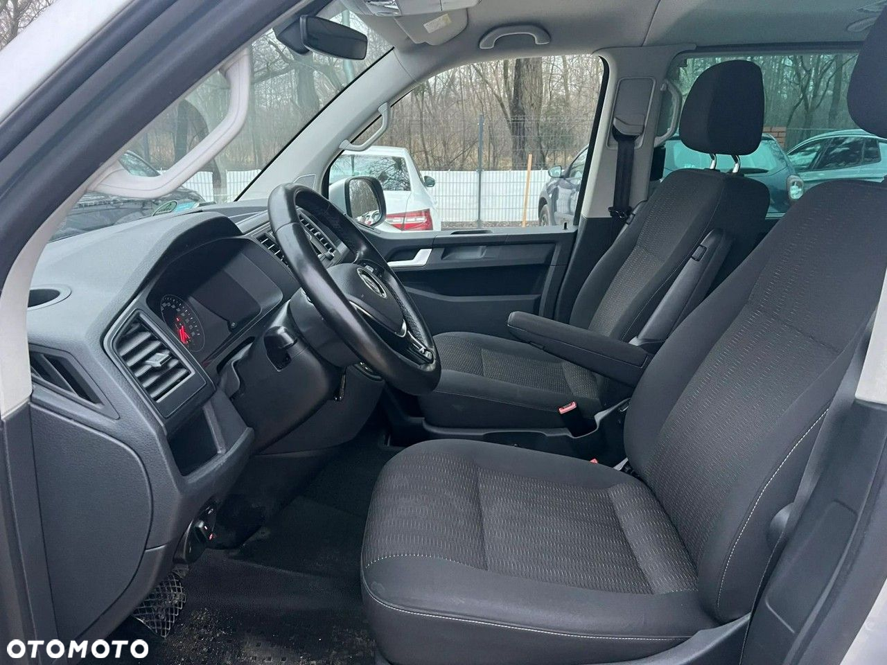 Volkswagen Caravelle 2.0 TDI L2 Highline DSG - 13