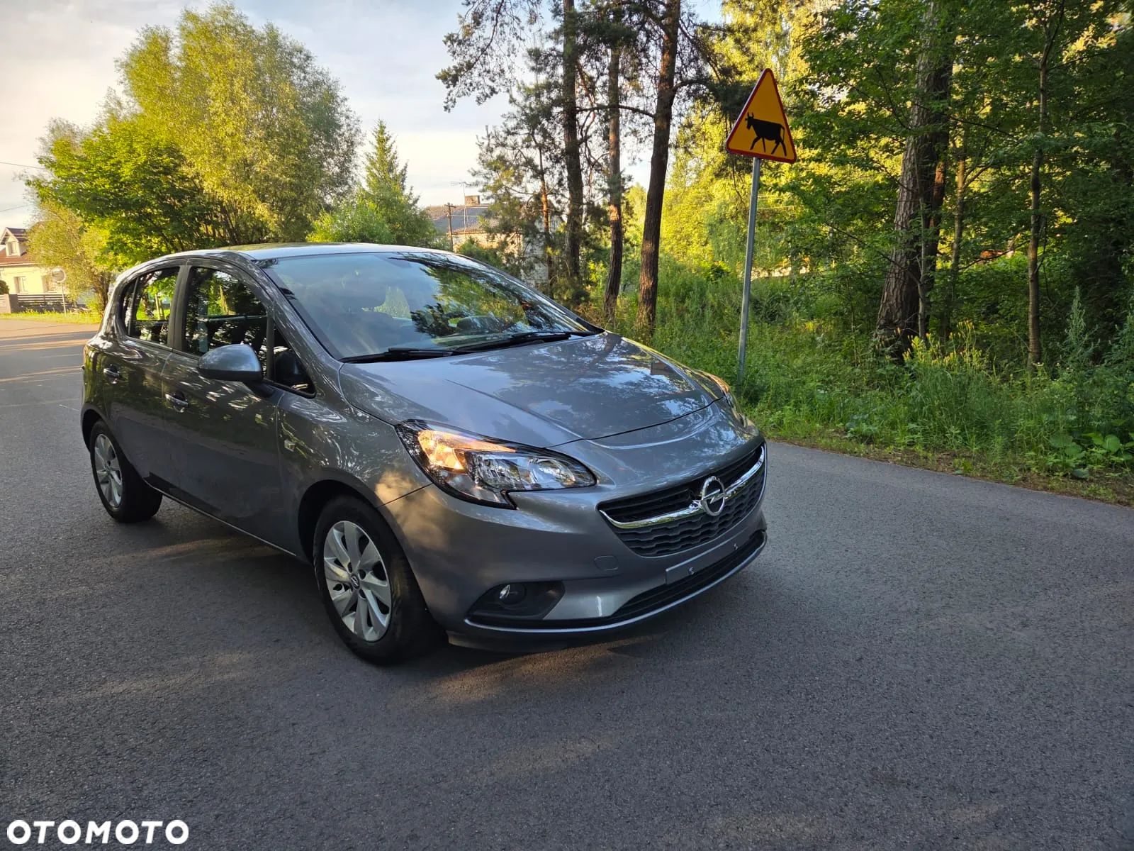 Opel Corsa 1.2 Enjoy - 1