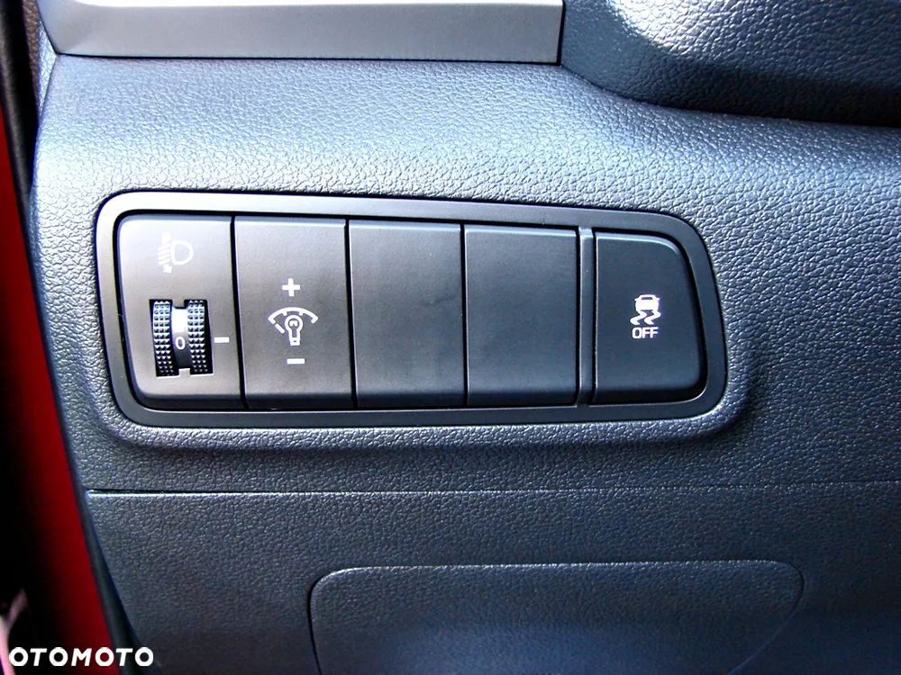 Hyundai Tucson 1.6 GDI BlueDrive Comfort 2WD - 28