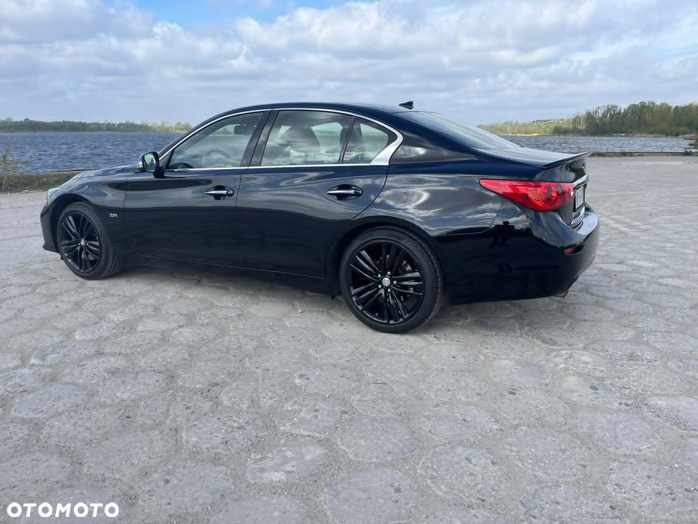 Infiniti Q50 - 15