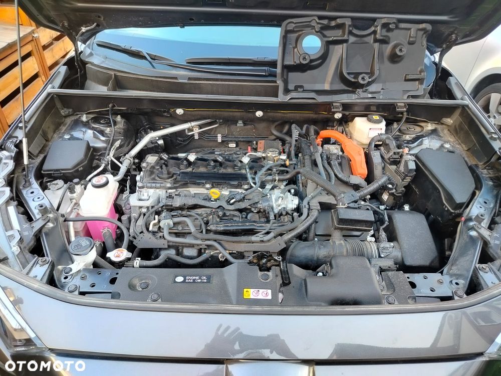 Toyota RAV4 - 12