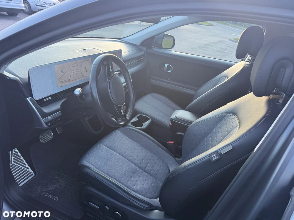 Hyundai IONIQ Electric Premium - 17
