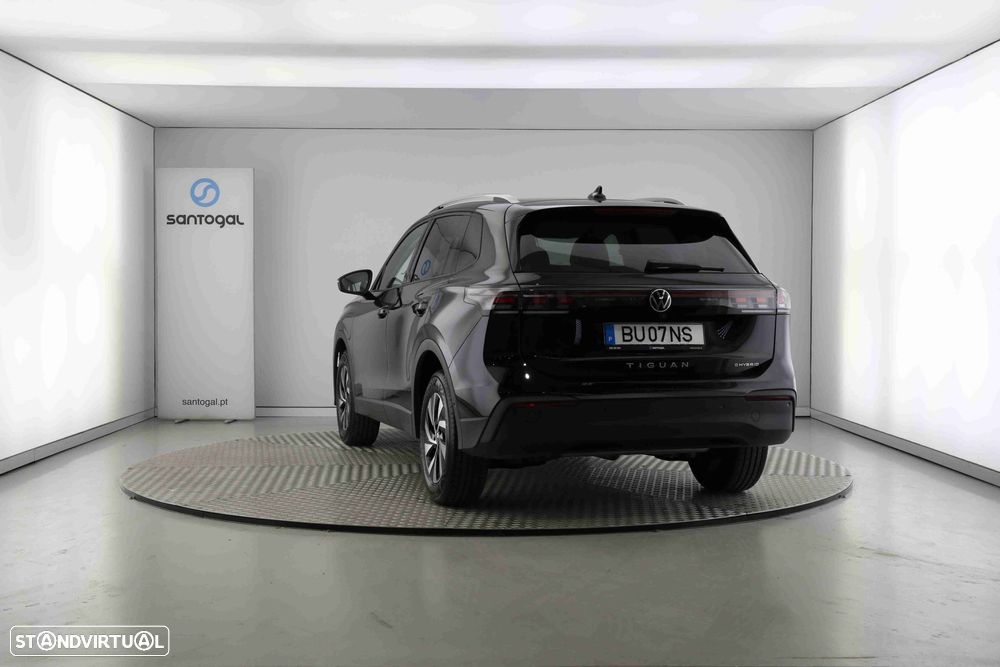 VW Tiguan 1.5 TSI eHybrid Urban DSG - 2