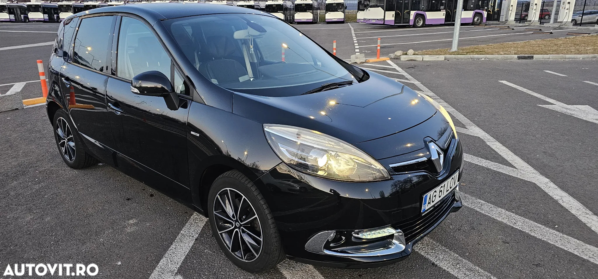 Renault Scenic ENERGY TCe 130 BOSE EDITION - 3