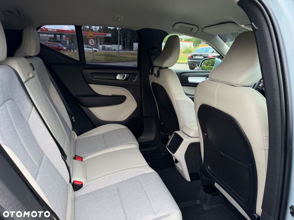 Volvo XC 40 T4 Geartronic Inscription - 31